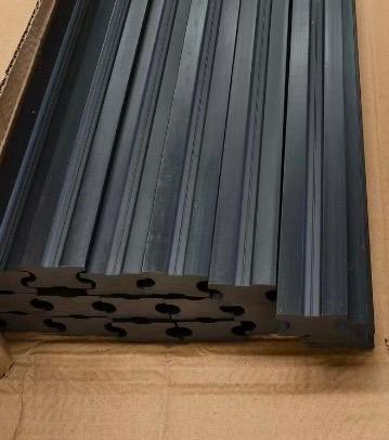 WPC tartógerenda – 40 × 25 × 2900 mm